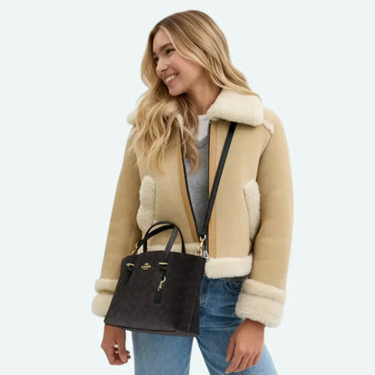 The Mollie Tote Bag 25 In Signature Canvas -  Walnut/Black